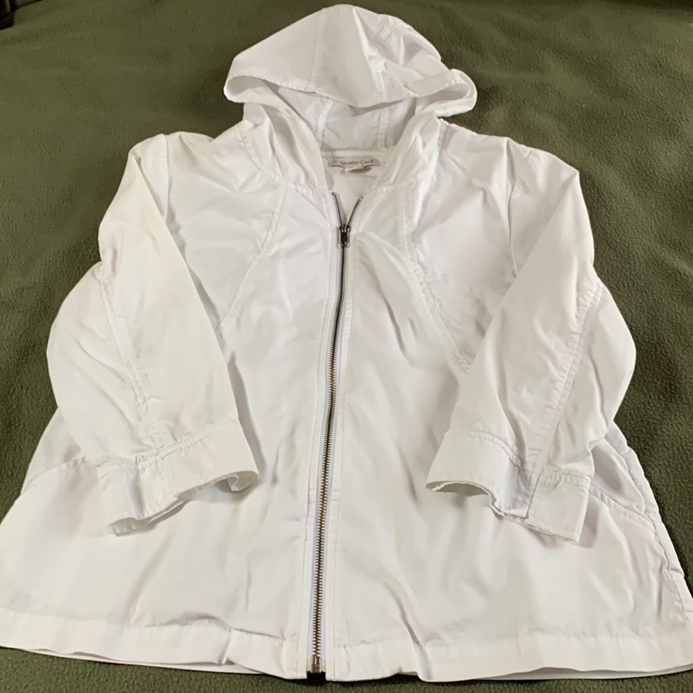 Coldwater Creek white, light weight, hooded jacket. 3/4 sleeves. Size M(10-12)